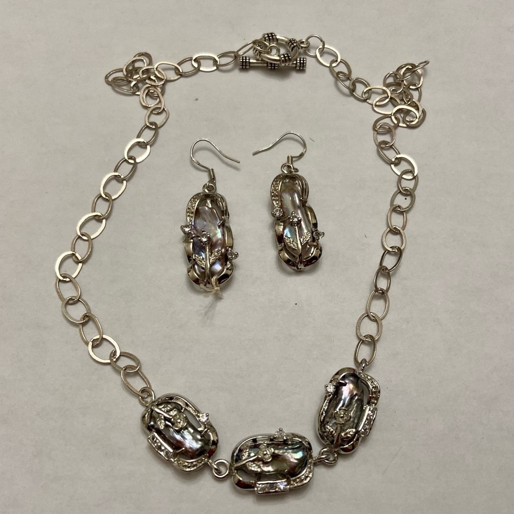 Vintage, 3 Encased Biwa Pearls 18in 925 Chain Necklace with Matching Earrings